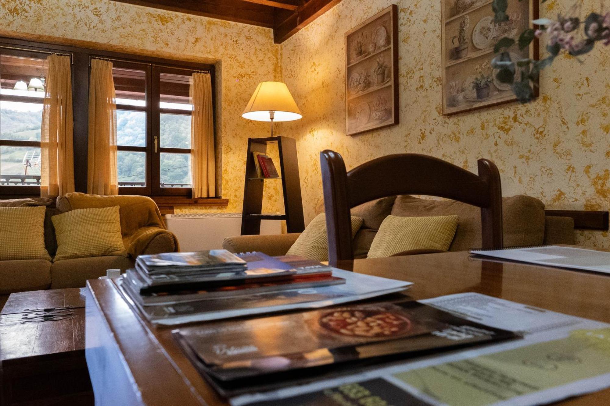 Apartamentos Rurales San Feliz بولا دي لينا المظهر الخارجي الصورة
